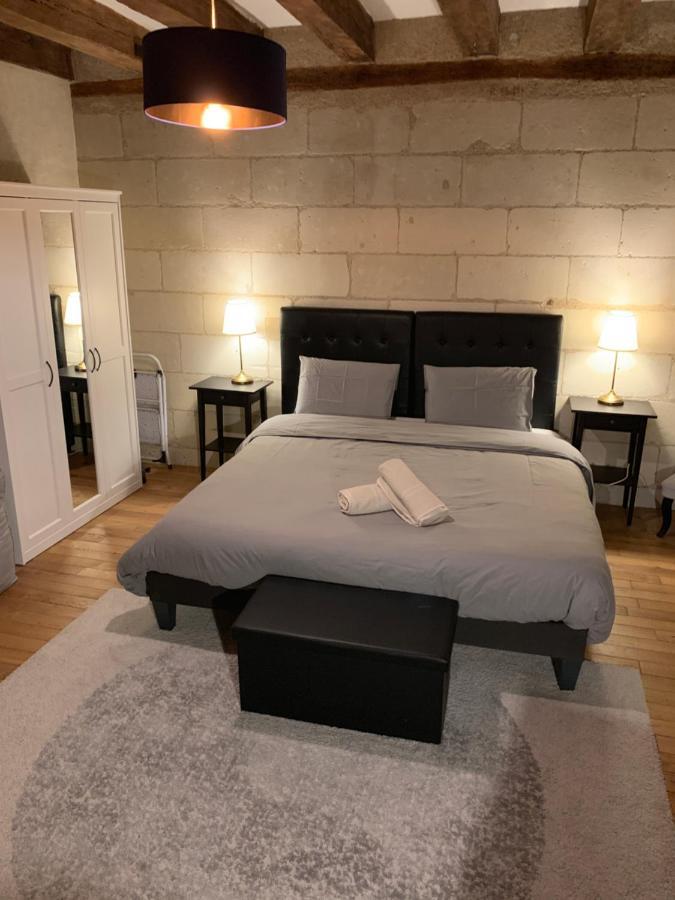 Appartement Dans Immeuble 15 Eme Siecles Vieux Тур Екстериор снимка